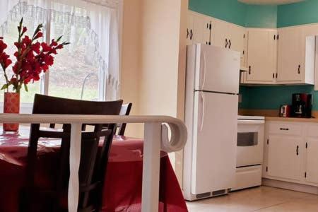Lake George Family Vacation Home Buitenkant foto